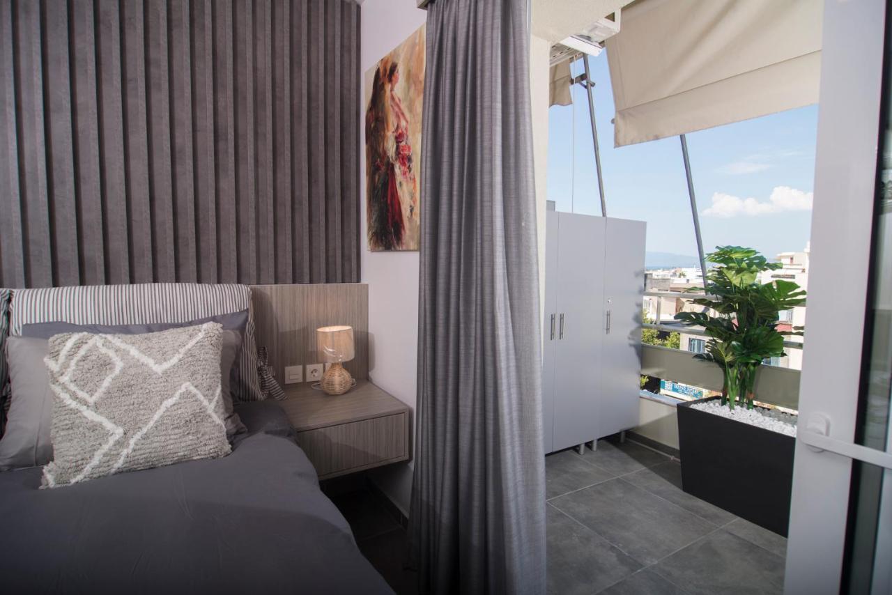 Urban Chic Luxury At The City Center Каламата Екстер'єр фото